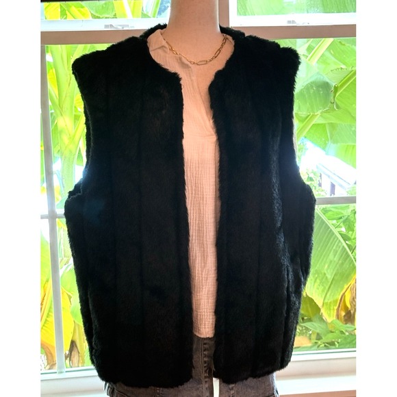 Dennis Basso Womens Size 1X Vest Faux Mink Fur Black Sleeveless Round Neck Open - Picture 1 of 8